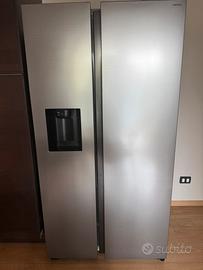 Frigorifero Side By Sid Samsung  640L RS70F65KETEF