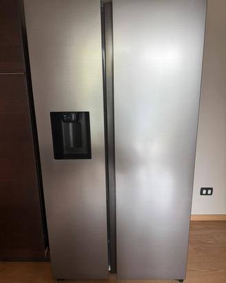 Frigorifero Side By Sid Samsung  640L RS70F65KETEF