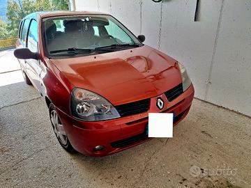Renault Clio II dci 82CV