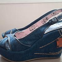 Sandali Fornarina con zeppa e plateau