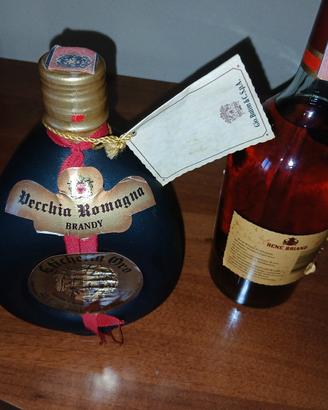 2 bottiglie vintage vecchia Romagna 