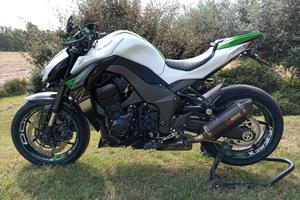 Kawasaki Z1000 