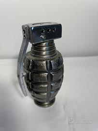 Accendino vintage granata Japan