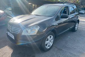 Nissan Qashqai 1.5 dCi 7 posti