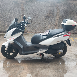 Kymco downtown 300i abs