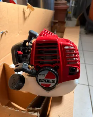 Decespugliatore komatsu zenoah