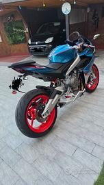 APRILIA 660