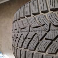 gomme invernali 215 50 17 91H dunlop 