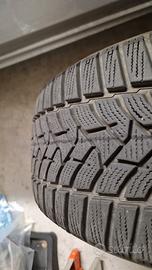 gomme invernali 215 50 17 91H dunlop 