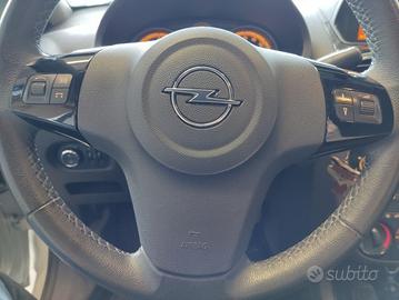 Airbag volante OPEL CORSA D del 2014