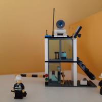 Lego city comando polizia 7743+60008
