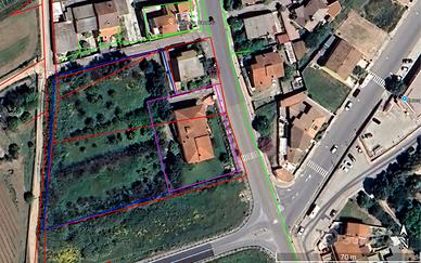 Terreno pianeggiante edificabile per 13/15 Villett