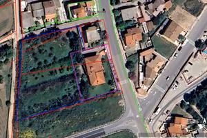 Terreno pianeggiante edificabile per 13/15 Villett