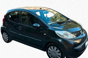 Peugeot 107 1.0 68CV 5 porte