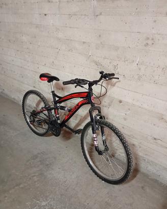 Bicicletta bi-ammortizzata "Hogan KS24-FS" 