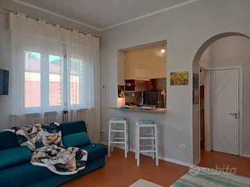 Follonica appartamento a 20 metri dal mare