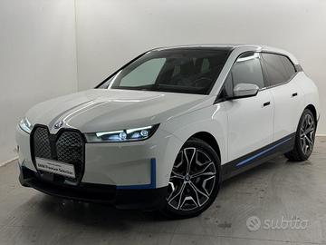BMW iX xdrive40