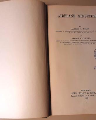 Manuale da collezionismo Airplane structures
