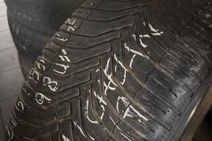 Gomme seminuove 215 55 17 Michelin 4 stagioni