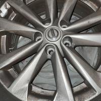 Cerchi in lega r17 nissan qashqai