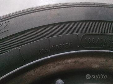 gomme 215/70 R15 C