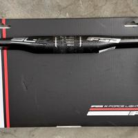 Manubrio carbonio FSA SLK Compact 400