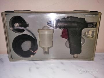 Aerografo spruzzatore 'Holding a singola azione