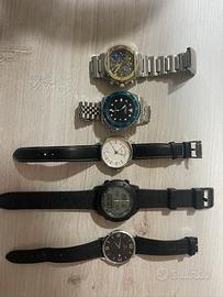 Stock orologi funzionanti