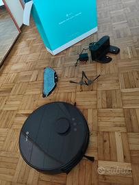 Robottino aspirapolvere 