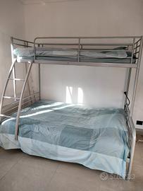 Letto a soppalco castello  Ikea Svarta