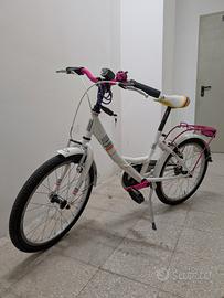 Bici bambina 20” + caschetto omaggio!
