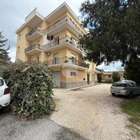 4 LOCALI A NEPI