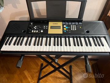 Tastiera yamaha YPT-220