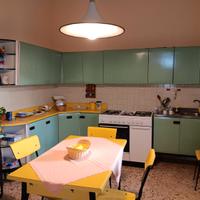 Cucina  anni ’60 . Originale Stile Industrial