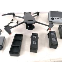 DJI Mavic 3 Classic + Fly More Combo  COME NUOVO