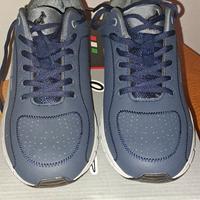 Scarpe nuove color navy