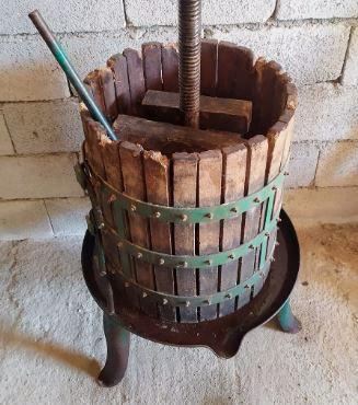 Torchio per uva/vino