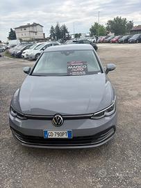 Volkswagen Golf 8 style
