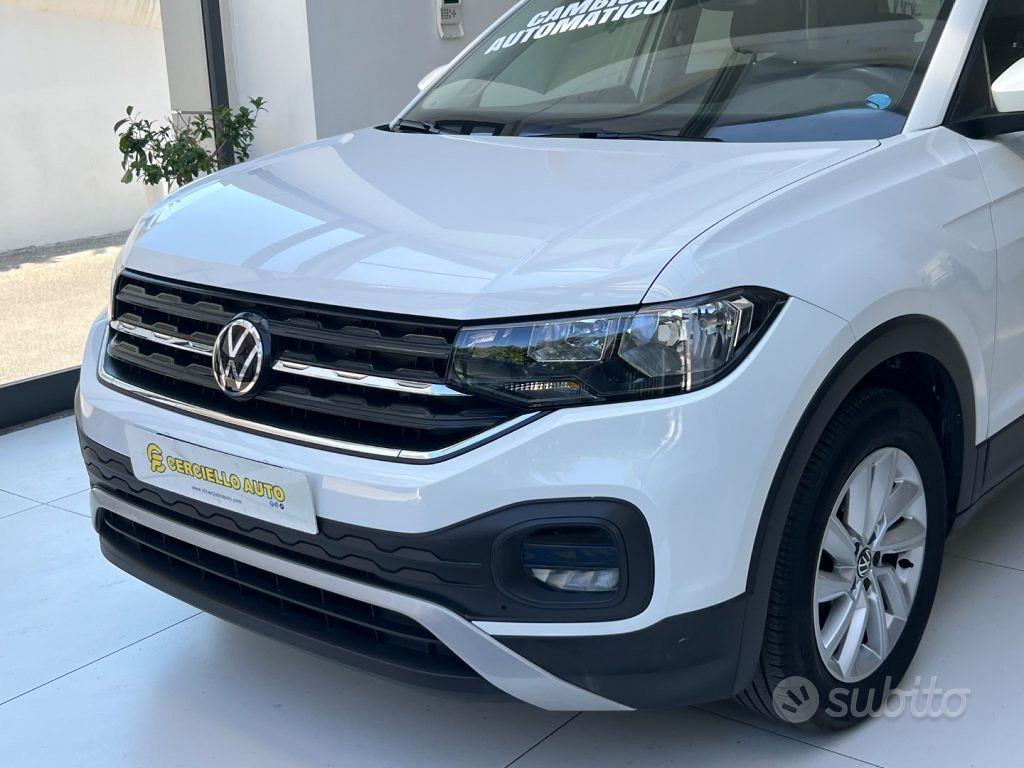 Volkswagen T-Cross 2023 photo 2