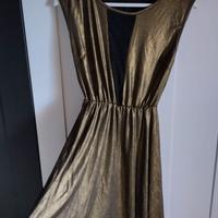 Vestito morbido color oro
