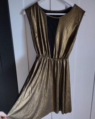 Vestito morbido color oro