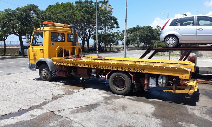 Carroattrezzi Iveco 79.14