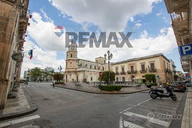 Locale Commerciale - Floridia