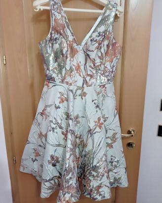 Vestito elegante su misura