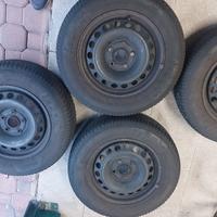 4 Gomme invernali + cerchi in ferro