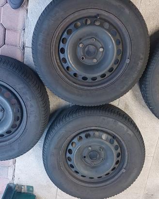 4 Gomme invernali + cerchi in ferro