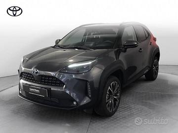 Toyota Yaris Cross 1.5h Lounge fwd 116cv e-cvt