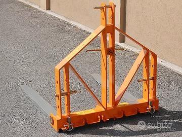 Forca pallet per trattore carico 700 kg