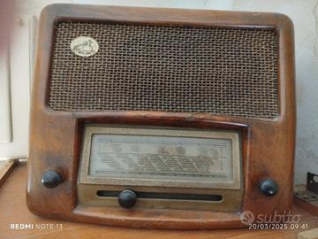Radio Mod.560"La Voce del Padrone"