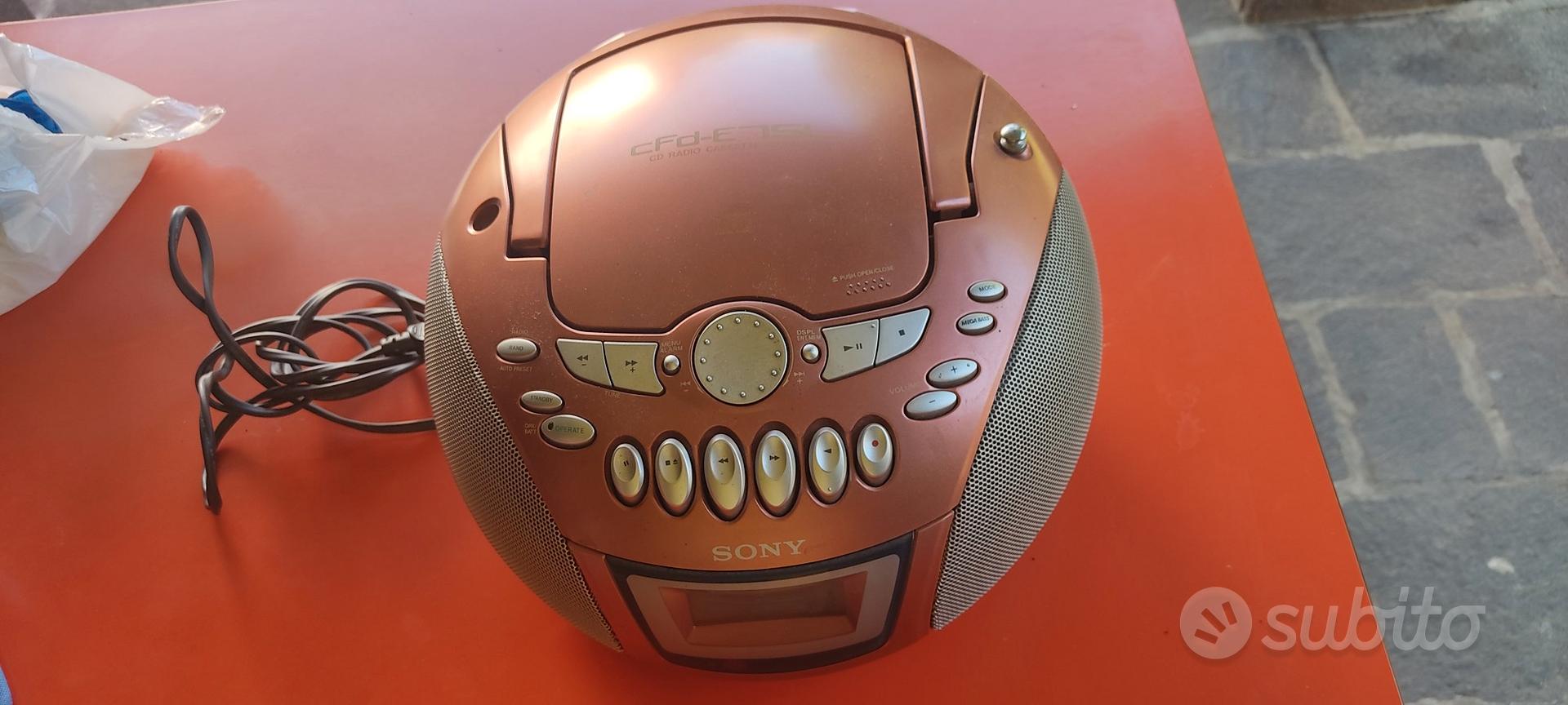 SONY cFdE75L CD/Radio/Cassetta Boombox. vint Audio/Video In vendita